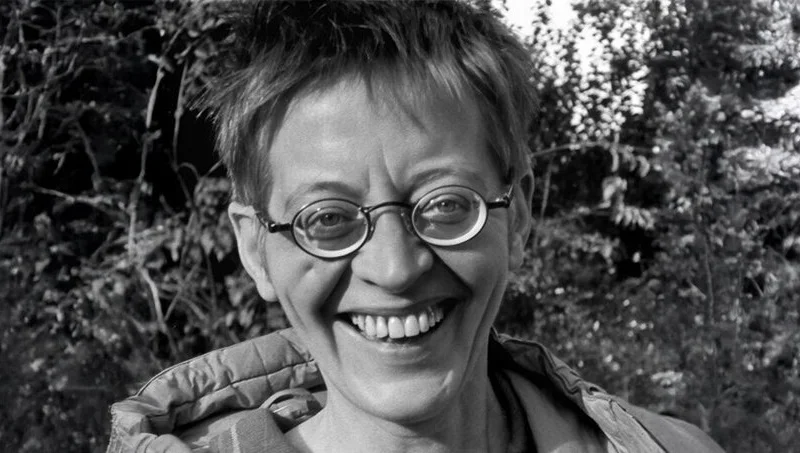 از «فراکسیون ارتش سرخ» تا چپ امروز: گفتگو با بازمانده‌ای از نسل RAF و چپ رادیکال آلمان – ترجمه ی: علی مختاری – akhbar-rooz.com akhbar-rooz.com/1404/08/10/321…