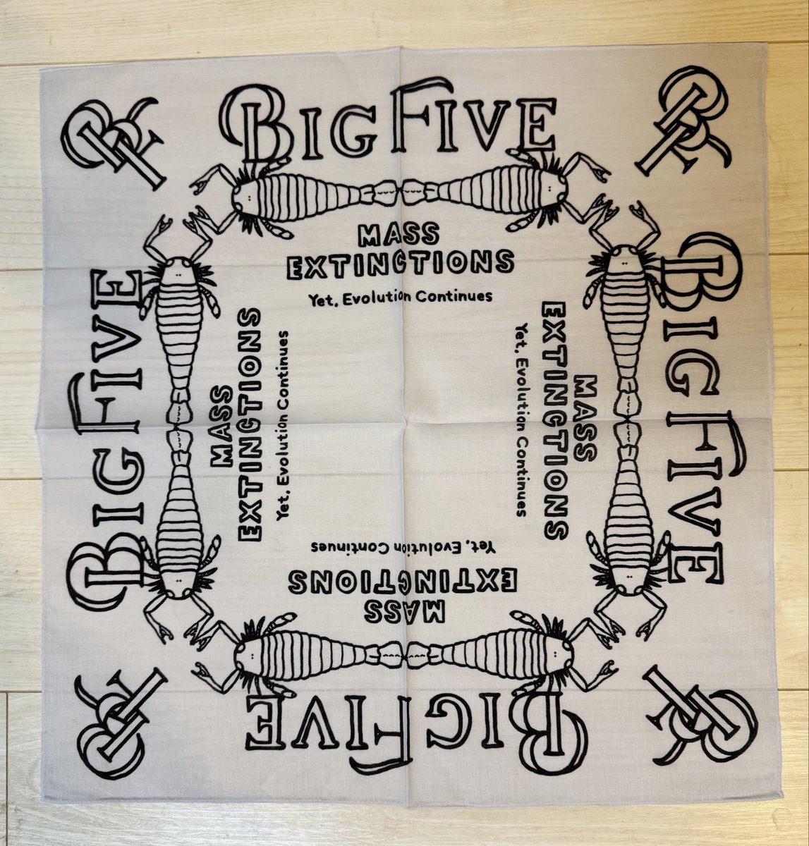 変な世界の絵 サーフィン大好きな旦那様へ奥様からの愛のこもったプレゼント