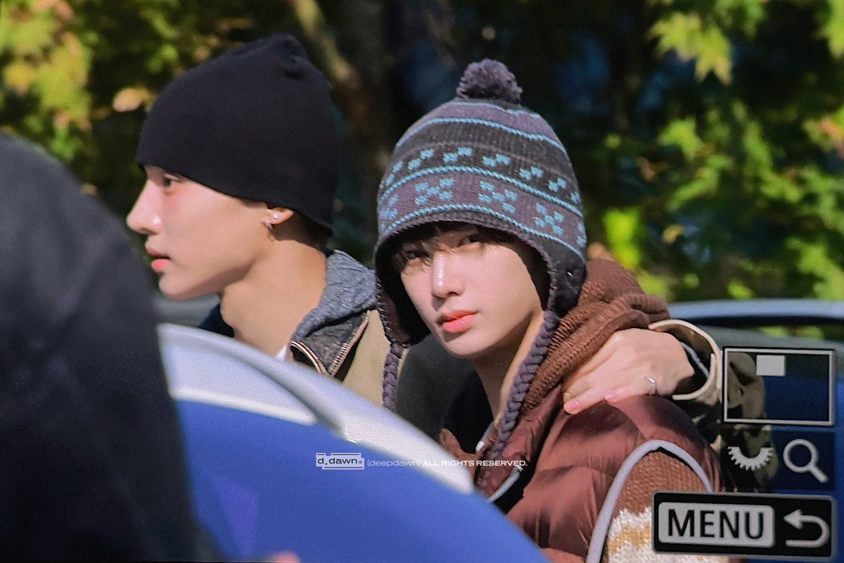 dailywonxin's tweet image. wonxin appearing on each other’s fansites 😭