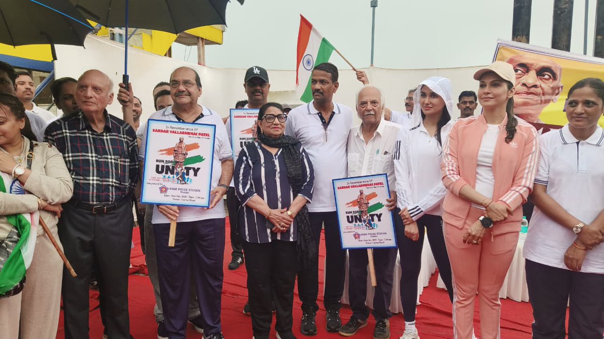 MSamachar111's tweet photo. @CMOMaharashtra @DGPMaharashtra
@CPMumbaiPolice
@MumbaiPolice
@timesofindia
समाचार
लौह पुरुष सरदार मेवाड़ा पटेल की 150वीं जयंती पर शुक्रवार को राष्ट्रीय एकता दिवस मनाया गया
 https://t.co/fZdkyuMxyg

https://t.co/0nRqVOi7Cd https://t.co/Nf1Mw6q3Hf