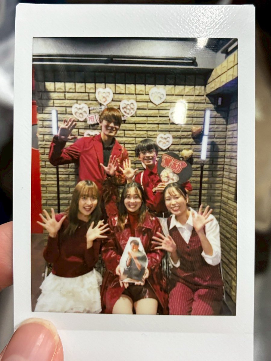 Appare_RP's tweet photo. ❤️‍🔥出演報告❤️‍🔥
ハロー！誉励です🐦‍🔥⚡️
我々は11月1日に行われた推しアカに出演しました！

インフルに侵されたハンに変わって最終顧問のきーぬさんに入って頂きました！ありがとうございました！
皆様がとても暖かく、最高に楽しんで演奏することが出来ました😆
またお会いしましょう！✨️
#推しアカ https://t.co/U0Tms2sAPm