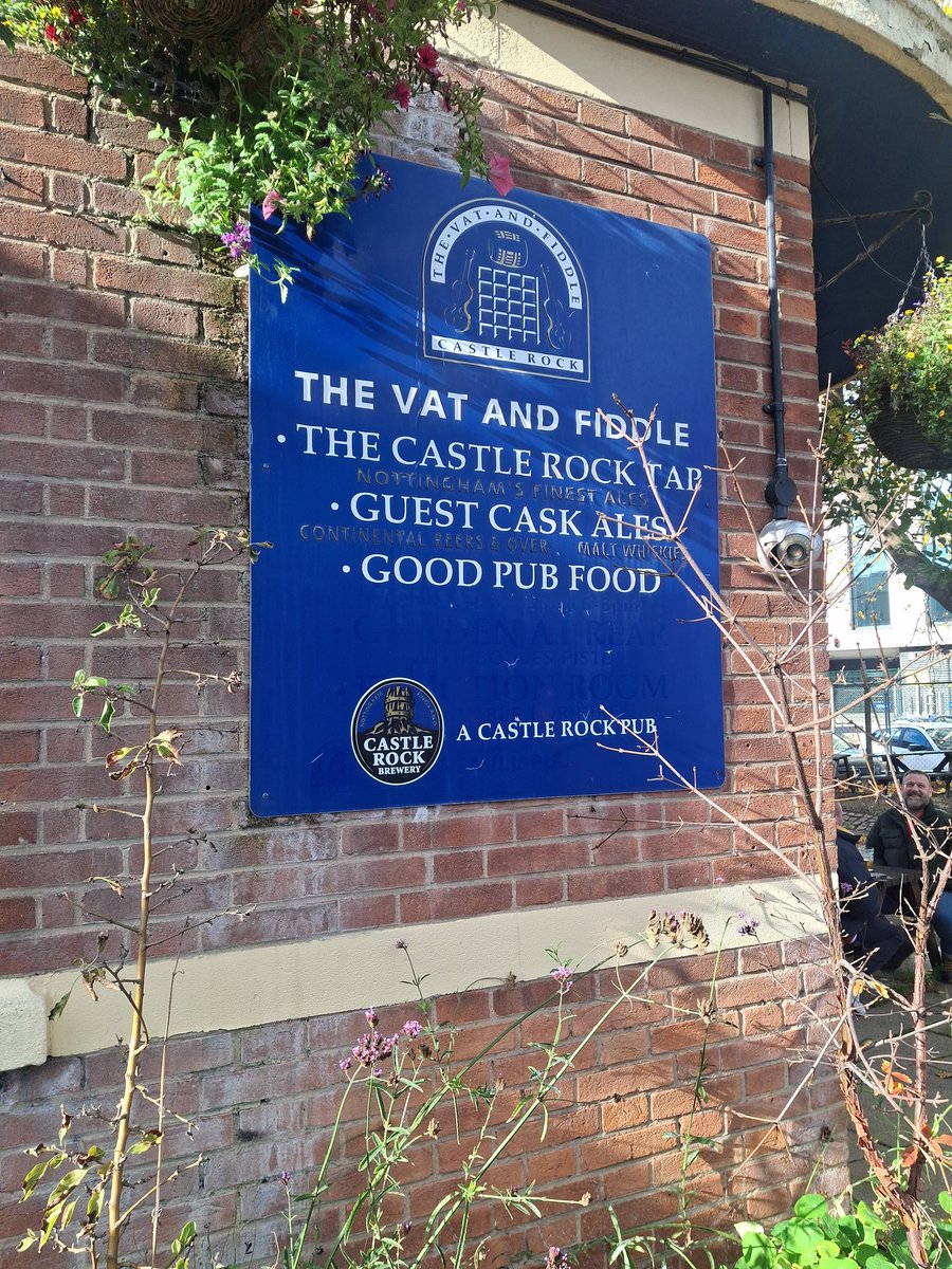 manc19's tweet image. Nice and tidy 🔴⚪️⚫️