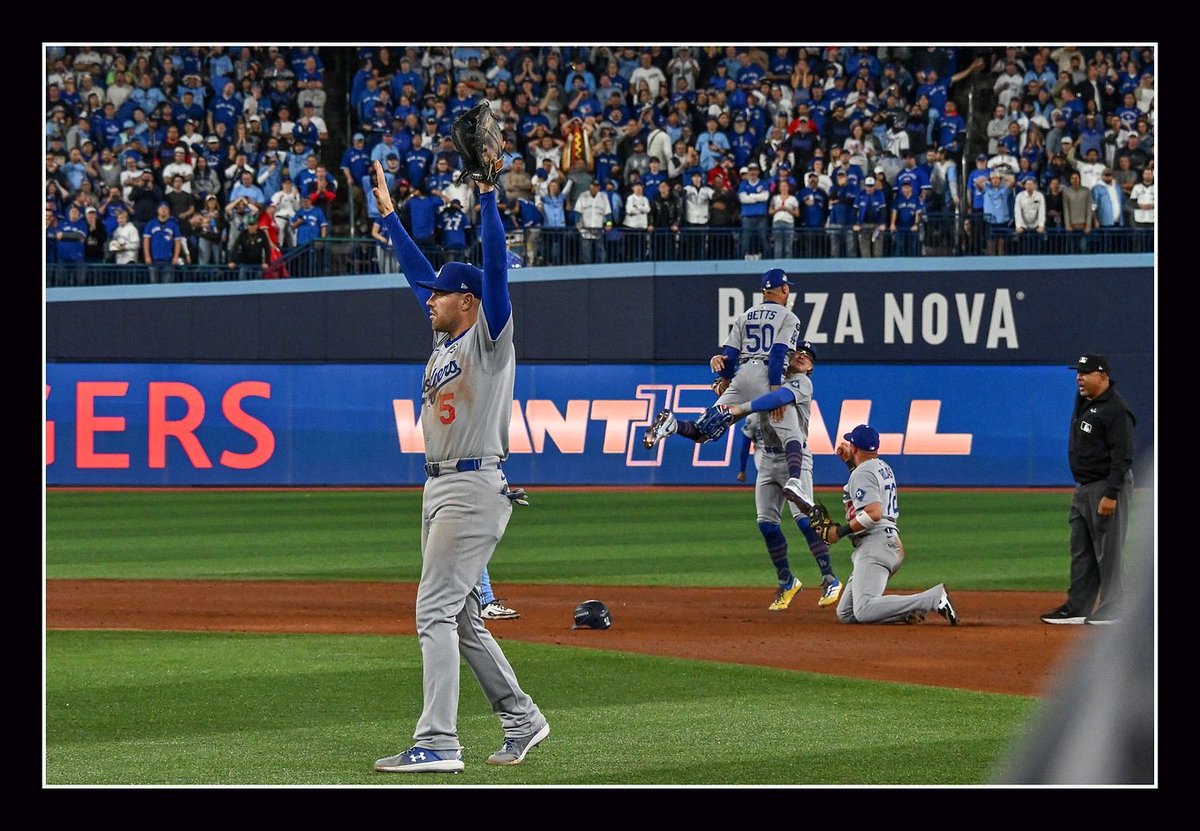 Amazing End
📷: <a href="/JonSooHooPics/">Jon SooHoo</a>