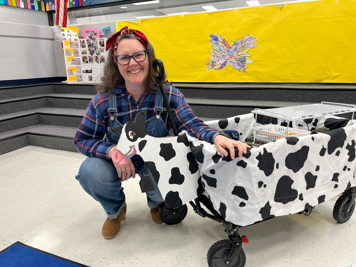 At school and in life, it’s not about having the best circumstances — it’s about making the best of them. While our school is under construction, music is on a cart….. enter Mabel the Mobile Moooosic Wagon as a dressed up dynamic duo with Ms. Thomas! #creative <a href="/ECGlobalElem/">Efland-Cheeks Global Elementary School</a>