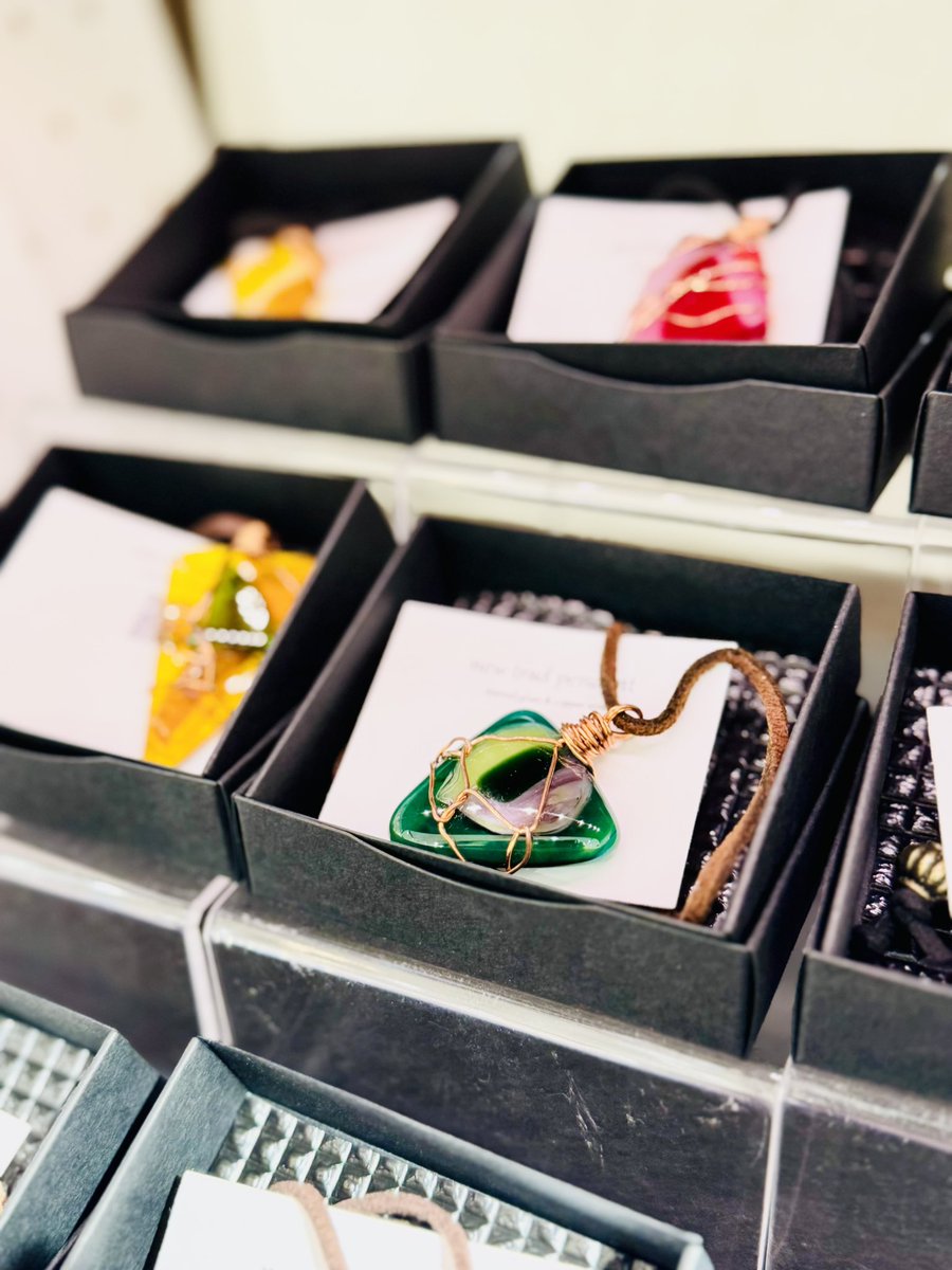 new trad pendant 11/9シャレオ紙屋町ベース 12/7ホテル日航大分