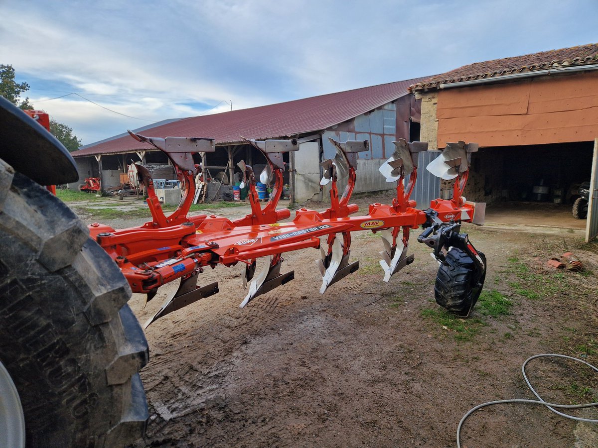 Entretien, lavage et huilage et rangement du matériel pour l'hiver. 
#ceuxquifontlaviande