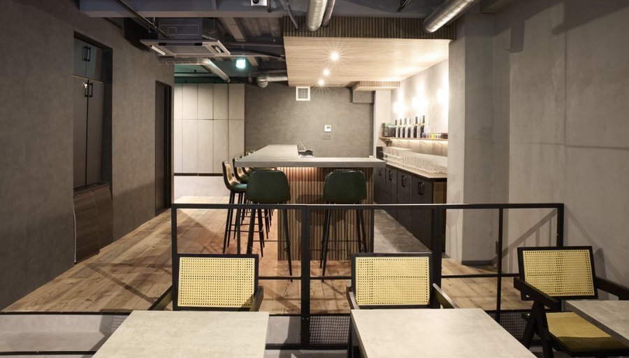 bloggers_bar's tweet image. 本日コワーキングスペースは10:00より営業しております！

・恵比寿駅徒歩5分
・全席電源完備
・爆速Wi-Fi
・1日1100円（税込）
・飲食物持ち込み＆入退室自由

平日は比較的空いていますので、ぜひお越しください✨