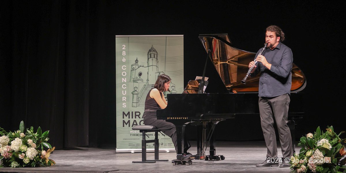 🎶 No us perdeu el Dúo Dagda, format per Cristina Bernal Gómez i Antón Seijas Vieites
🏆 Van ser guardonats amb el tercer premi al concurs Josep Mirabent i Magrans de Sitges
📅 Diumenge 2/11 · 18.30h
🏛️ Casino Prado
👉🏻culturasitges.cat/actualitat/age…