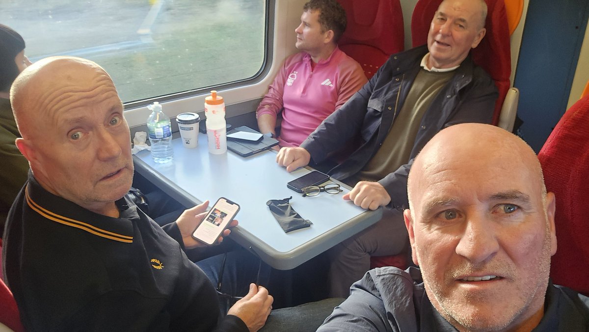 Burnage red, Gaz + Les on the way to Nottingham UTFR 🇾🇪🇾🇪🇾🇪