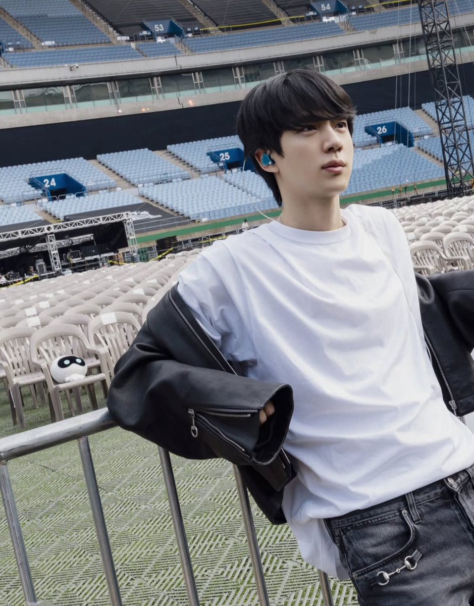 🐟Jin🐹まぁᴱᶜᴴᴼ🩵💛🩷 (@Ma_jinOK_bts) / Posts / X