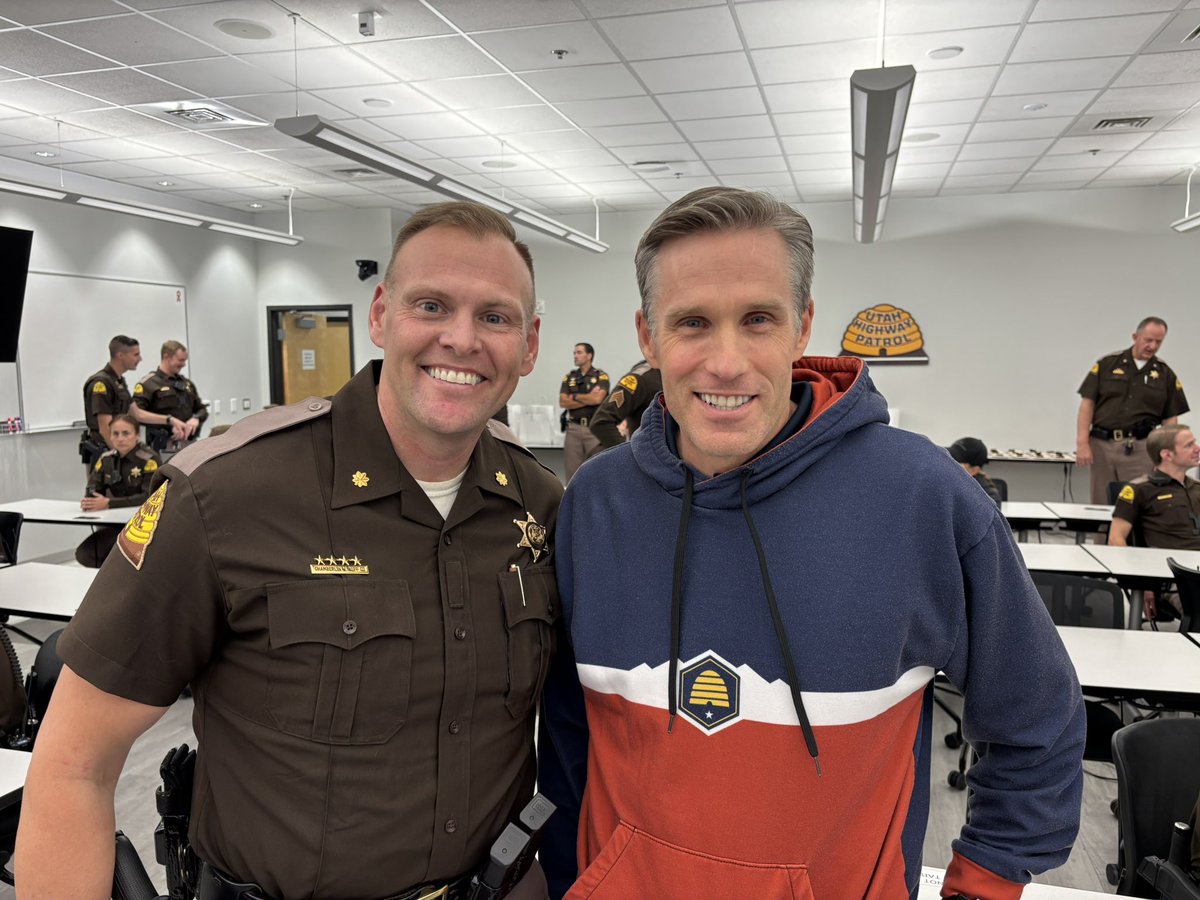 parttimepolpaul's tweet image. Thanks to @CWN_III &amp;amp; @UTHighwayPatrol for a Halloween DUI Blitz ride along. Smiling photos—but spending a few hours with a state trooper was a sobering reminder of the dangers out on the roads. I’m grateful for officers willing to sacrifice to keep our communities safe. #utleg