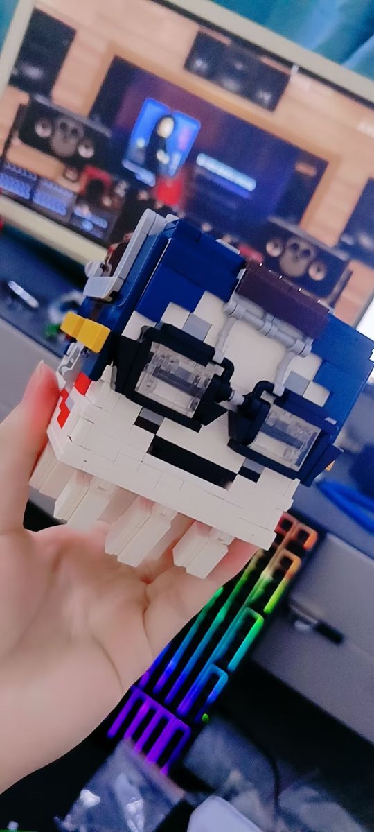 KAMIYA_SO's tweet photo. Minecraft HapyyGhast🤓☝️
My own designed Lego MOC
#lego #moc #レゴ #Minecraft https://t.co/qMVSf0FF92