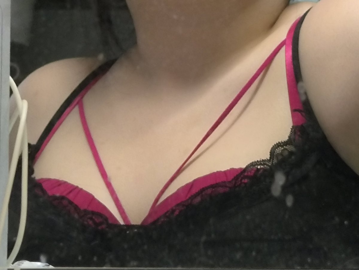 黄推福利内容 - 欢崽饭超香(命苦且贫穷老师版)的精彩图片 福利姬欢崽饭超香(命苦且贫穷老师版)分享的黄推图片2 - 网红私拍内容