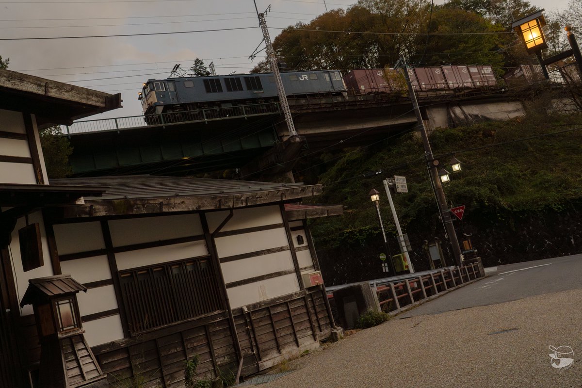 【ねこ】速達 2ストローク攻撃！！！ NSRは最高だ。 📷@yu_xx.04 #モトブログ