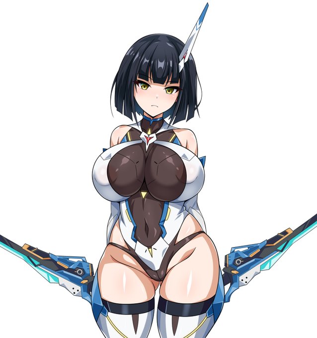 重すぎる腰を上げ立ち絵を完成させた 