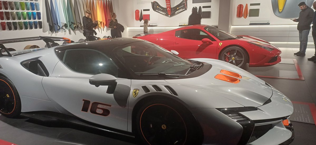 MotorPassion's tweet photo. Its all about the food, cars and architecture here in Bologna https://t.co/75NmDCPTmW
