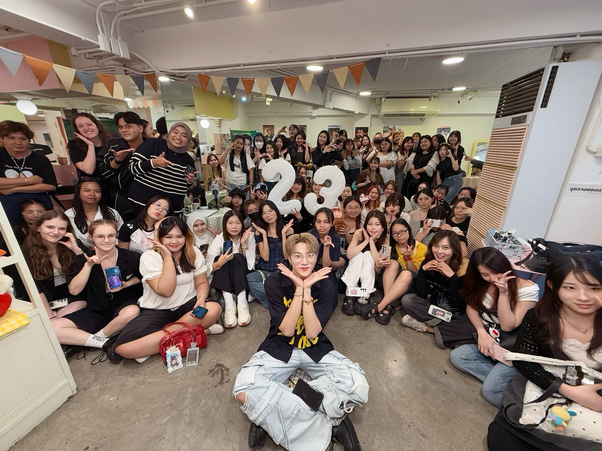 พี่เล็กของเรา 23 ขวบแล้ว 🎂

#SuperThai 
#ppeanutp 
#HappyPeanutDay
#PN23rdInForestDream