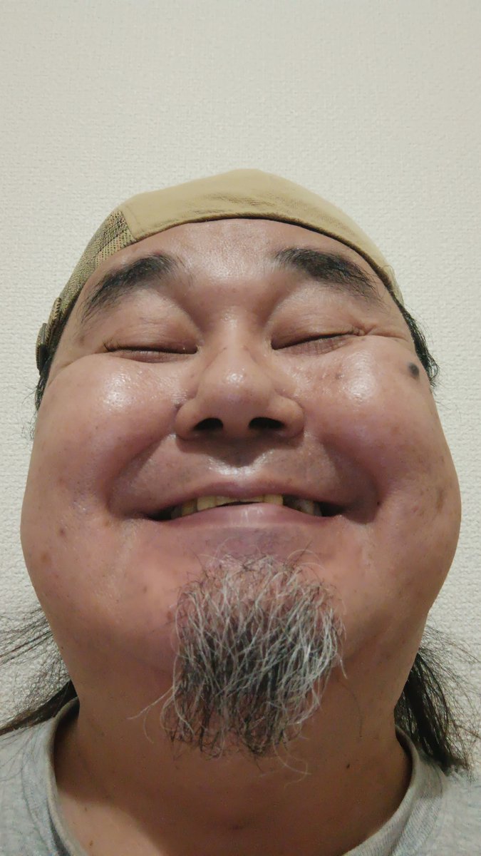 ruro_tabi's tweet image. ①ボクの落書き
②Grok1作目
③Grok2作目
ちなみにリアルの顔をGrokには見せてないwww
#GrokAI ＃自作イラスト ＃セルフィー