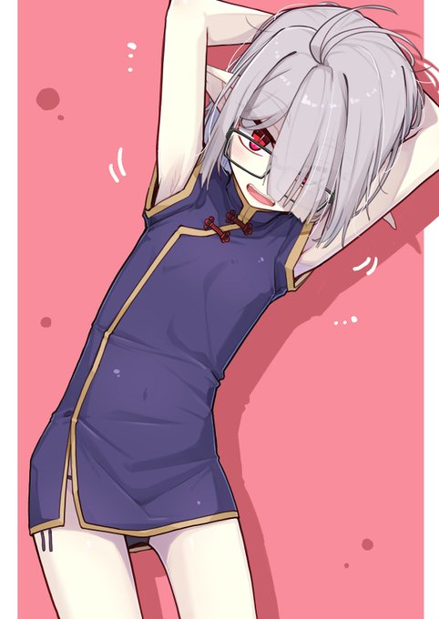 ショート丈もいいよな……。