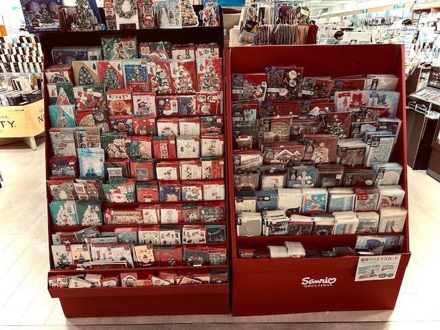 今日から11月です。今年もクリスマスのシーズンがやってきました🎄可愛いクリスマスカード、入荷中です🎄
#クリスマスカード #クリスマスプレゼント