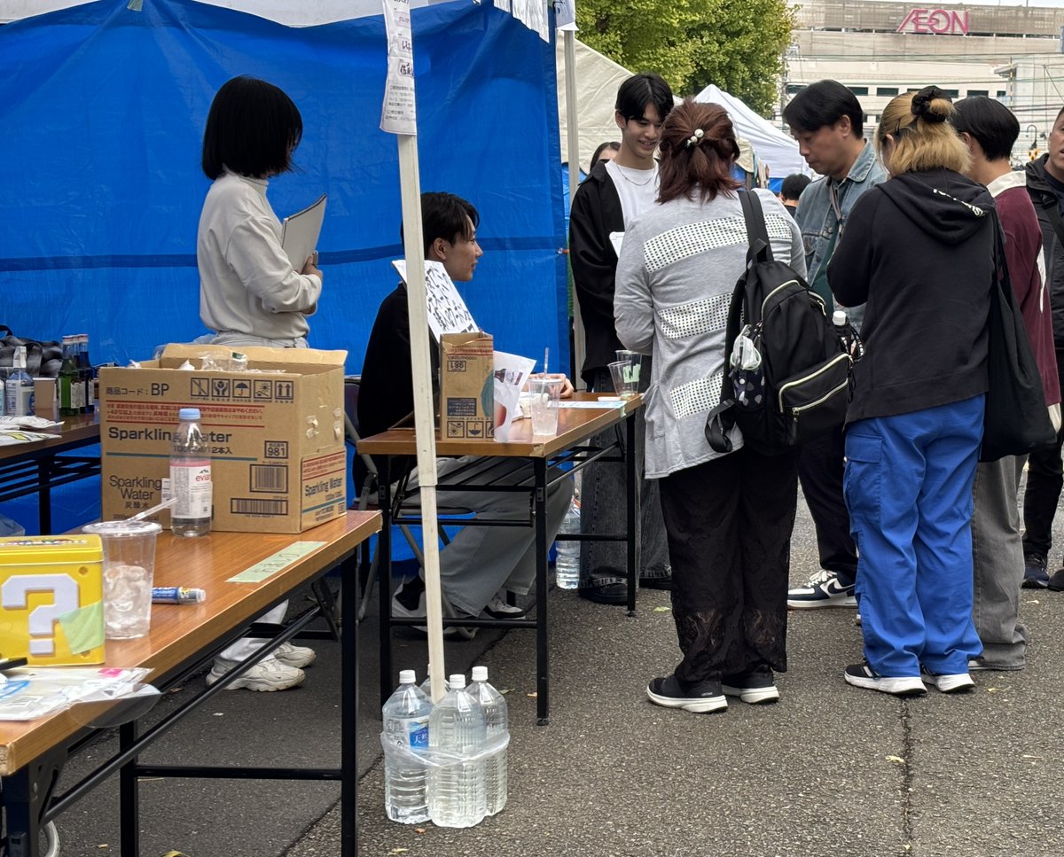 ycu_hamadaisai's tweet image. 第75回浜大祭 1日目閉場しました！
本日も多くの方にご来場いただきました✨
みなさんとお会いできて幸せです🫶
明日もさまざまな企画、出展がありますので、ぜひ金沢八景キャンパスに足をお運びください❤️‍🔥
#浜大祭2025 #solaris #浜大祭 #横浜市立大学 #金沢八景