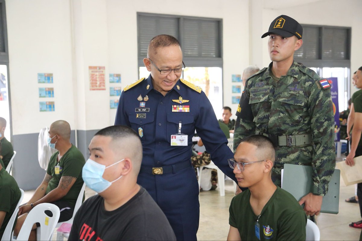 กองบัญชาการกองทัพไทย ตรวจเยี่ยมการรับ–ดูแลทหารกองประจำการ ผลัดที่ 2/68

facebook.com/share/p/1NGH9f…

#oneteamทัพไทย
#ทหารกองประจำการ
#น้องคนเล็ก