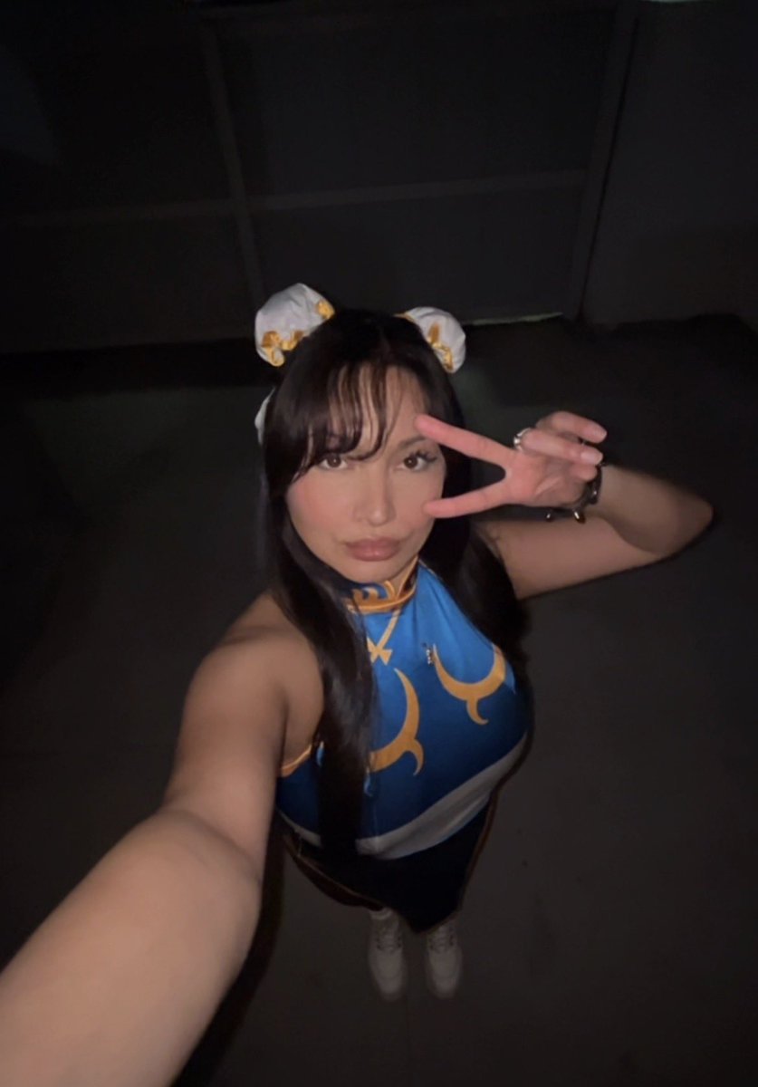 𝓡𝓪𝓬𝓱𝓸𝓷𝓲𝓮𝓼 tweet media