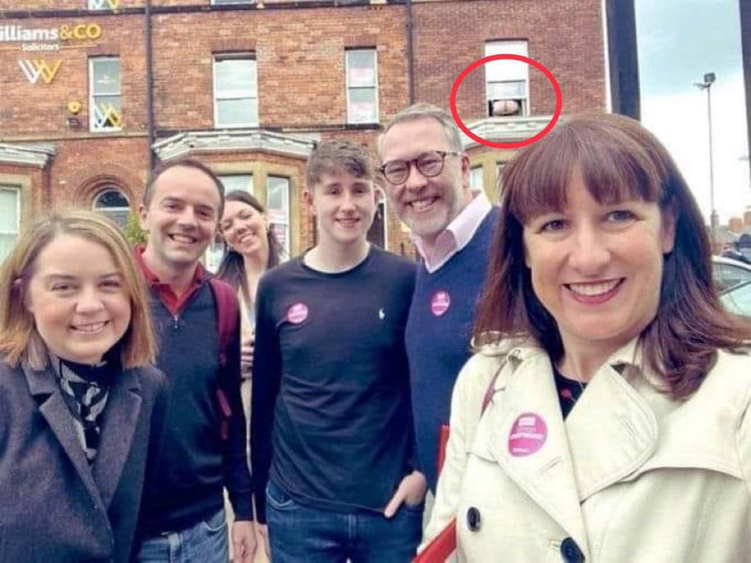 No Context Brits (@nocontextbrits) on Twitter photo 