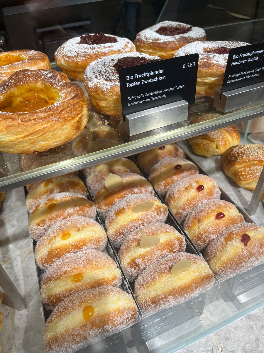 Fiona Reddington tweet media