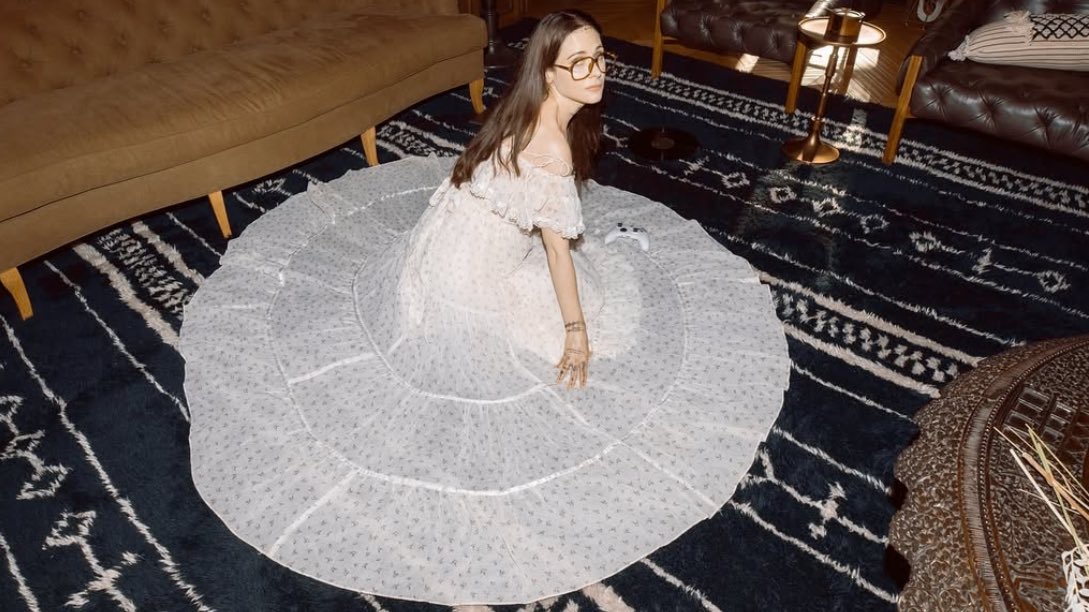 ethel cain's fly tweet media