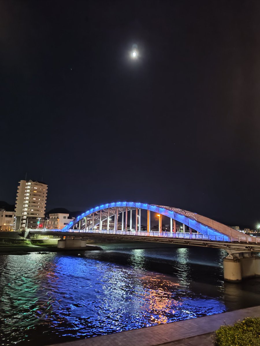 水辺の休憩所 カツオトレイン on X