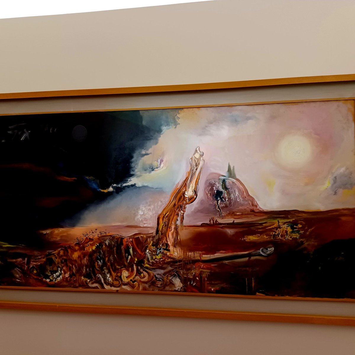 Le cheval joyeux de S.Dali.  #peintures #España #figueres