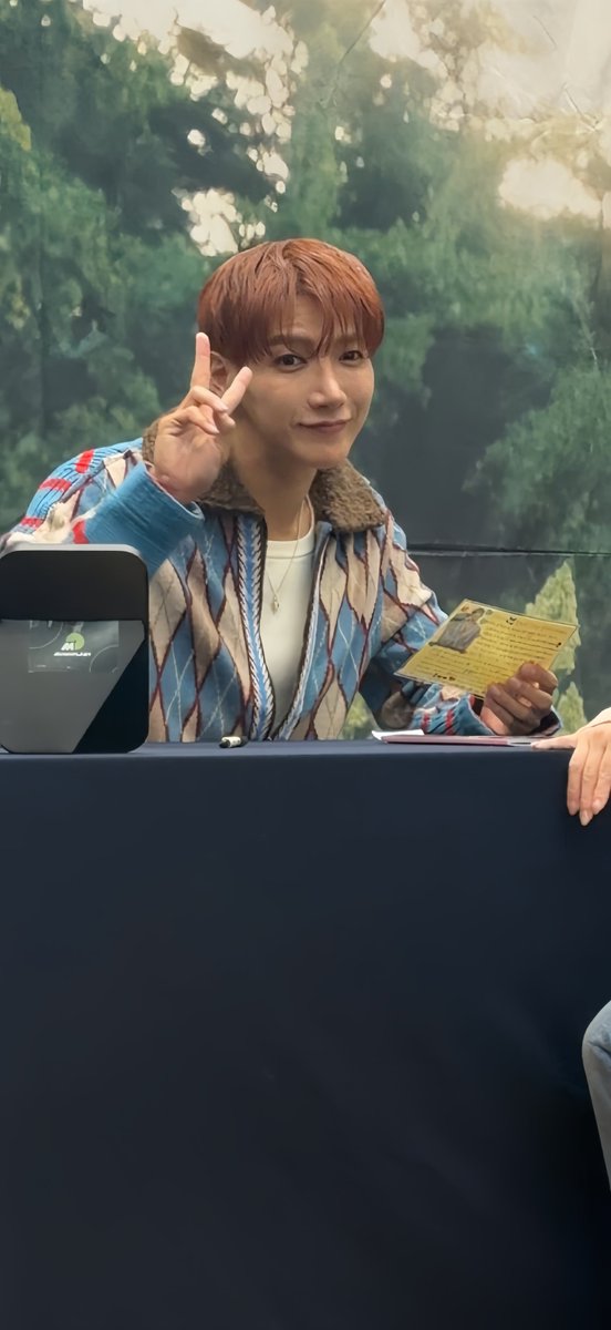 久しぶりのじゅんけーくん🐼🤍
話したいこと30%くらいしか言えないくらいあんま話噛み合わなかった笑

#2PM #JUN_K #준케이 
#Dear_my_muse #RandB_ME