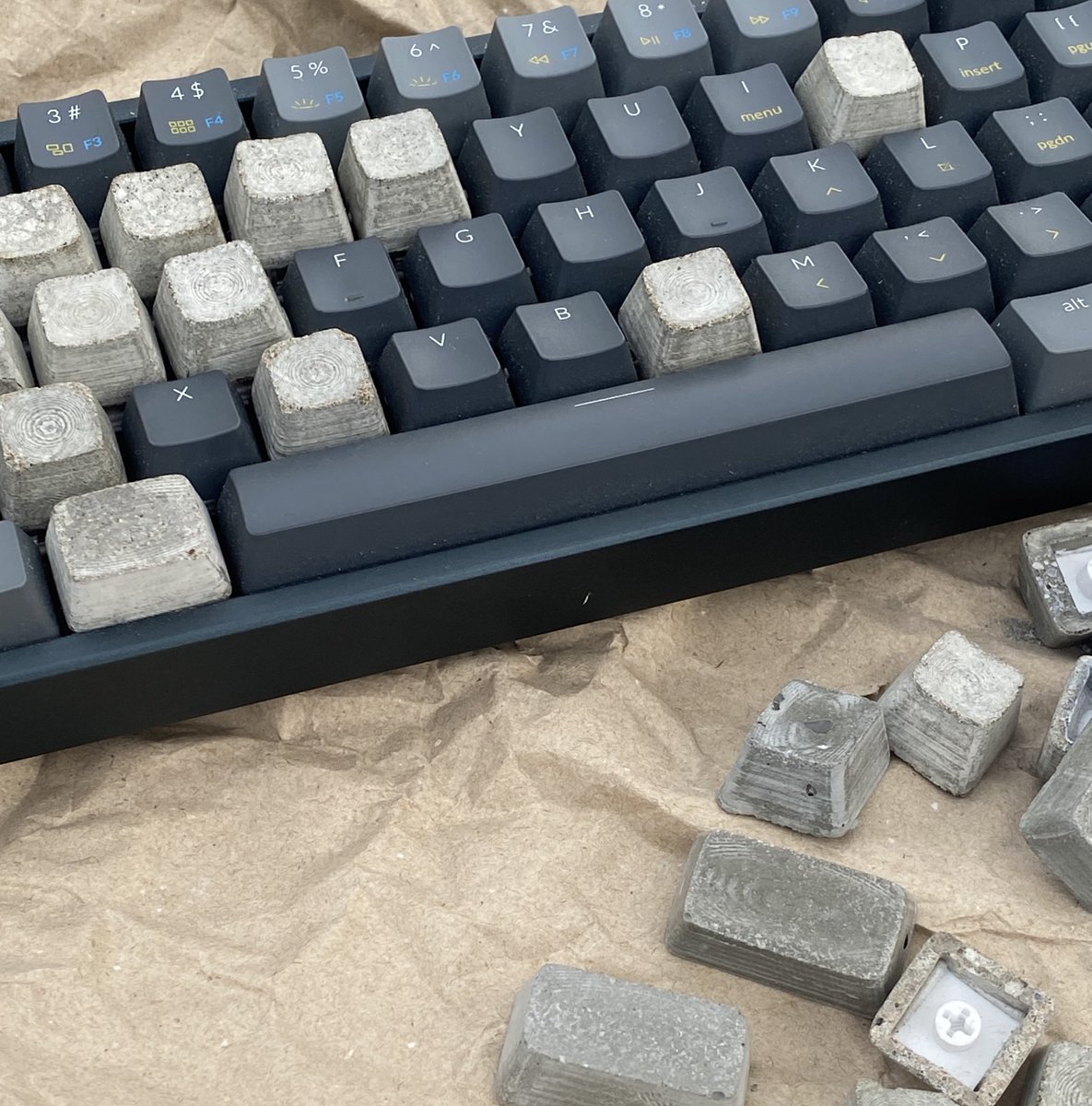 石キーキャップを生成