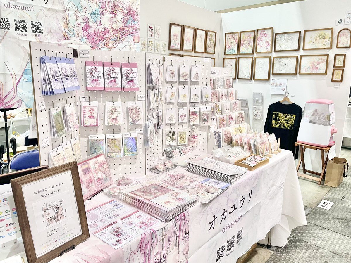 #デザフェス62リポスト @designfesta
💐出展日:両日
💐出展名:toronn.
💐ブース番号:B-363.364

・アクキーガチャ第1段も復刻!
・オーダードローイング事前受付が通販サイトにてスタート!(当日受付も有)
・新作は好きなお花を選んでブーケを作るステッカーセット準備中!

いろいろあります❣️ 