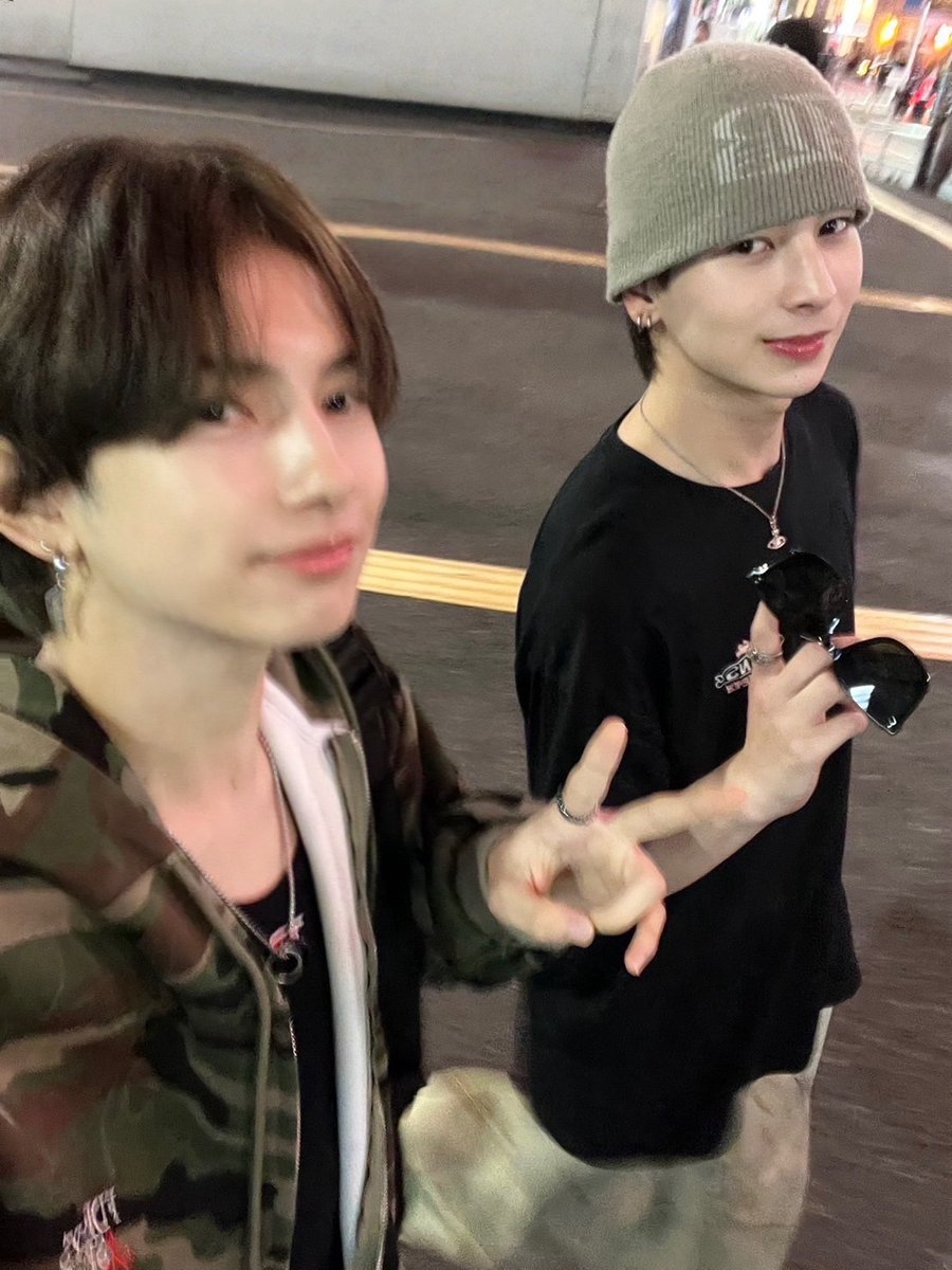 starglow_bmsg's tweet image. 〖#FROM_ADAM ✍️💬〗

皆さんこんにちは！
ADAMです🐨

最近寒くなってきましたね、、
体調崩さないようにお気をつけください。

KANONの映画見に行きたいな～

#ADAM
#STARGLOW