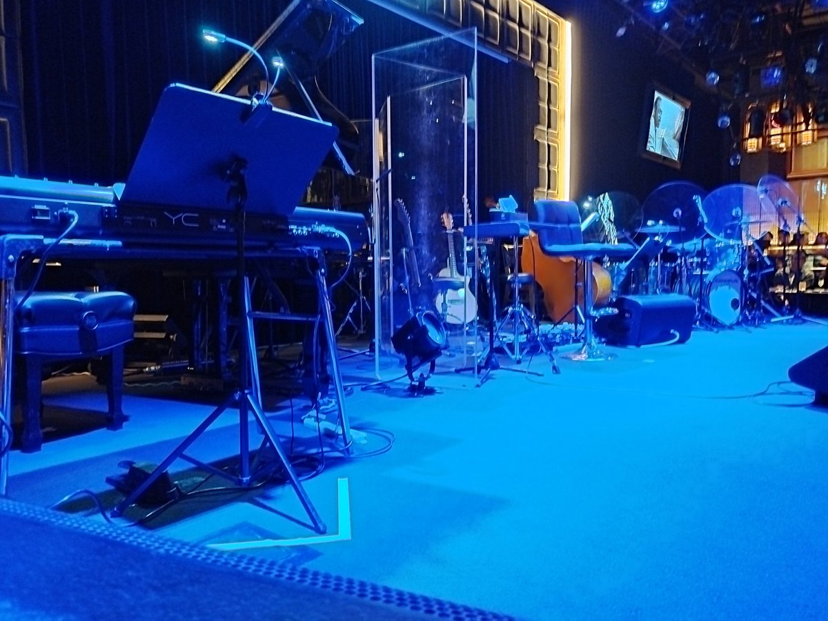 [25%OFF] カット無し、ルワンダ cbj_s117_er らんじ (@KzuSK25O8Or8QYu) / Posts / X