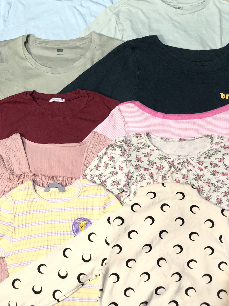 lyromars's tweet photo. [WTS] atasan tops gemes pol 🎀  

ada atasan imut: sweater, crop top, knit, baby tee brand: UNIQLO, POLHAM, TOPTEN, GAP dll 🌸  

mulai dari 10k – 30k aja, dom bandung pengiriman via shopee https://t.co/G954ZRAm8f