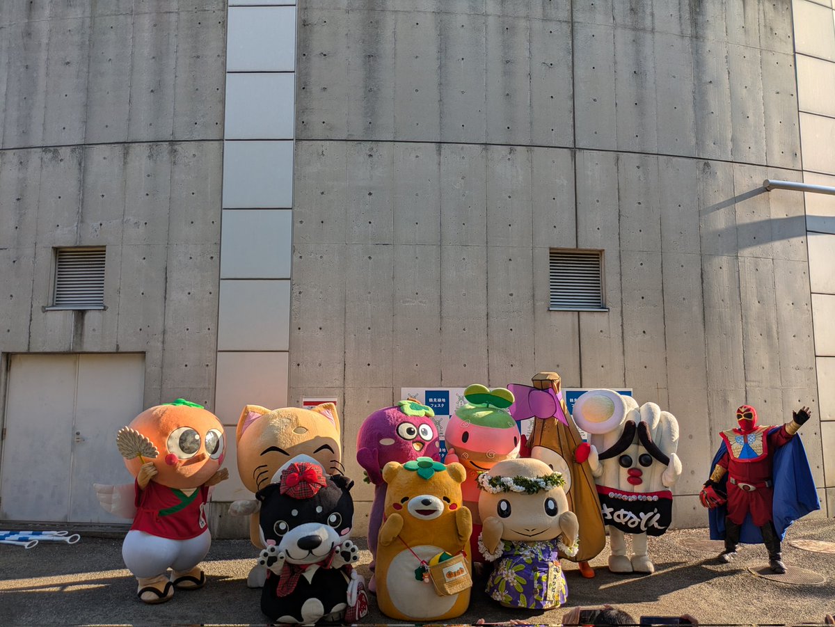 鶴見緑地フェスタ2025 1日目終了しましたニャン 今日参加のキャラの