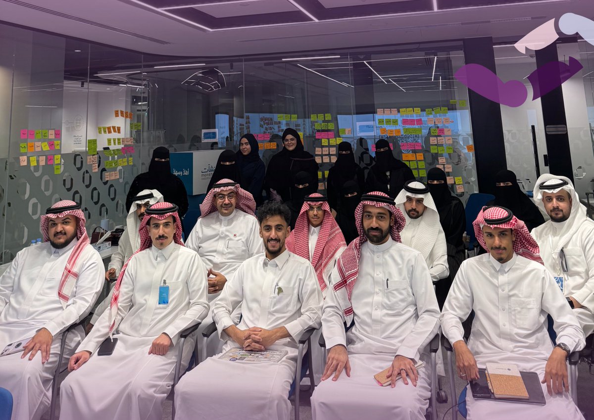 Arkaz_Official's tweet photo. رحلة من التعلم إلى التطبيق 🖋️

شارك فريق أَركاز في المعسكر الحضوري، ضمن برنامج  منشات رواد الجامعات في مدينة الرياض (19-23 أكتوبر) 

تجربة غنية بالمعرفة والتمكين الريادي .

#أركاز #منشآت #رواد_أعمال_الجامعات https://t.co/36FTqGuxYW