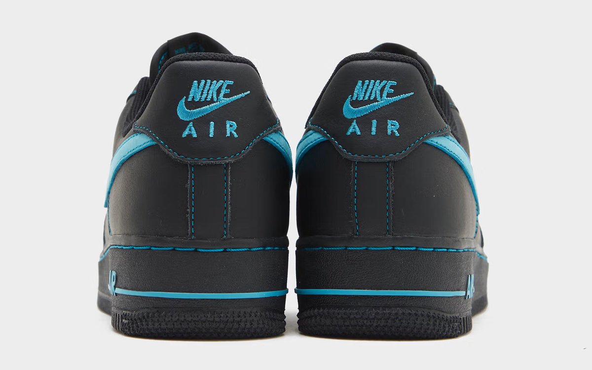 yasuakifujii's tweet photo. NIKE AIR FORCE 1 LOW “Black Tiffany” が発売
https://t.co/Vraju4eFkE https://t.co/ChTbtf0sDf