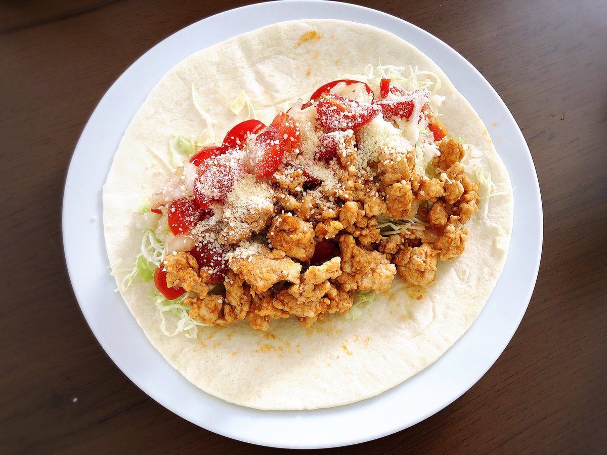 sinopaca's tweet photo. 筋トレのために高たんぱく低脂質タコス作ってみた🌮
美味しーヘルシー https://t.co/8AiHtQP7vf