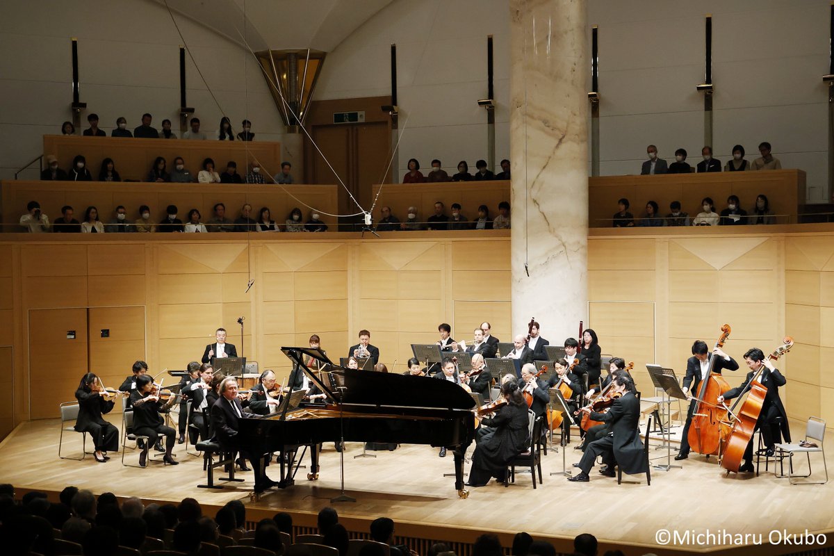 🎶本日公演🎶当日券なし
#水戸室内管弦楽団 第116回定期演奏会
11/2(日)15:00開演
ピアノ：#ルドルフ・ブッフビンダー

昨日はたくさんの拍手に包まれました。
本日の演奏にもどうぞご期待下さい！

キャンセル券が発生した場合、その都度WEB・電話・窓口にてご予約承ります。
arttowermito.or.jp/hall/lineup/ar…