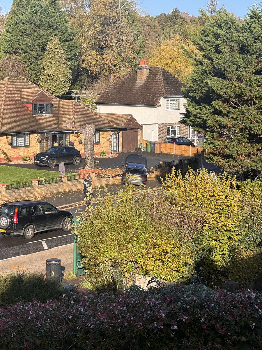 melmichael1's tweet photo. @SurreyPolice @nationalhighways the speed reduction measures you’ve done on the A23 Brighton Road clearly are not working , more speed cameras please and better signage before someone else gets killed !! https://t.co/znPbIOyqjE