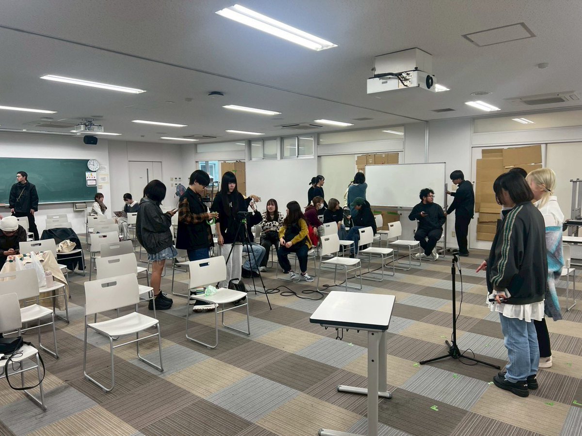 oua_ochiken's tweet image. 『学祭芸漫』開催まで、あと2日？
いいえ！あと1日です！！！
ついに明日から！開催ですよ〜！！！
#芸大落研