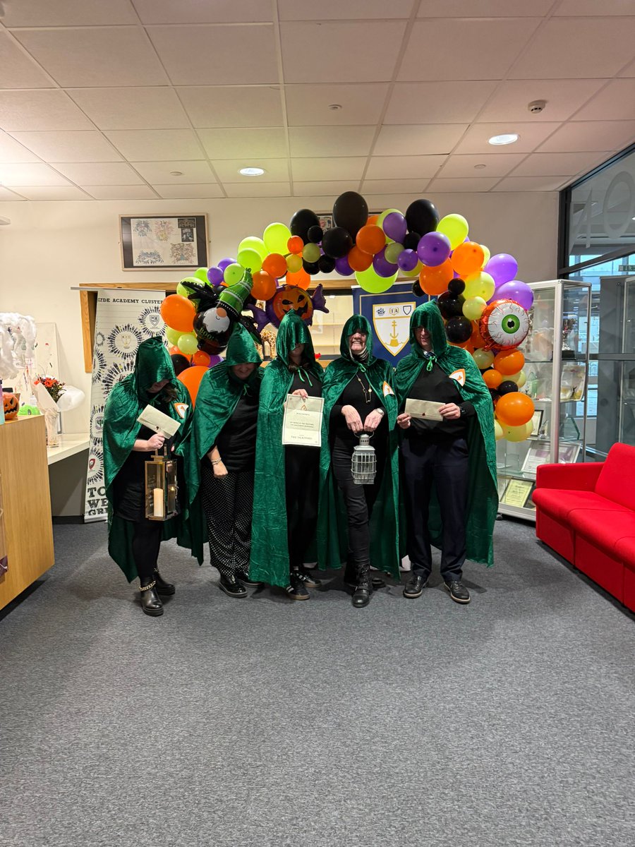 MsMcCready's tweet image. Freaky Friday Part 3: 
Our Technical SIMS and ICT Traitors! 👏👏
@invacadTech @InvacadICT