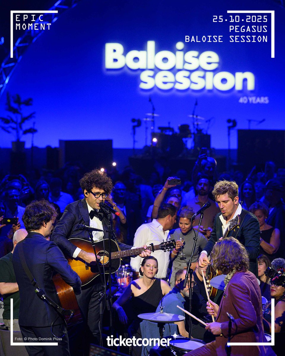 ticketcorner_R's tweet image. Le groupe #Pegasus a donné un concert magique à la Baloise Session le 25 octobre dernier. D&apos;autant plus émouvant que le groupe biennois a annoncé sa séparation pour la fin de l’année. 
Merci pour la musique 💙 #Ticketcorner

📸: © Photo Dominik Plüss