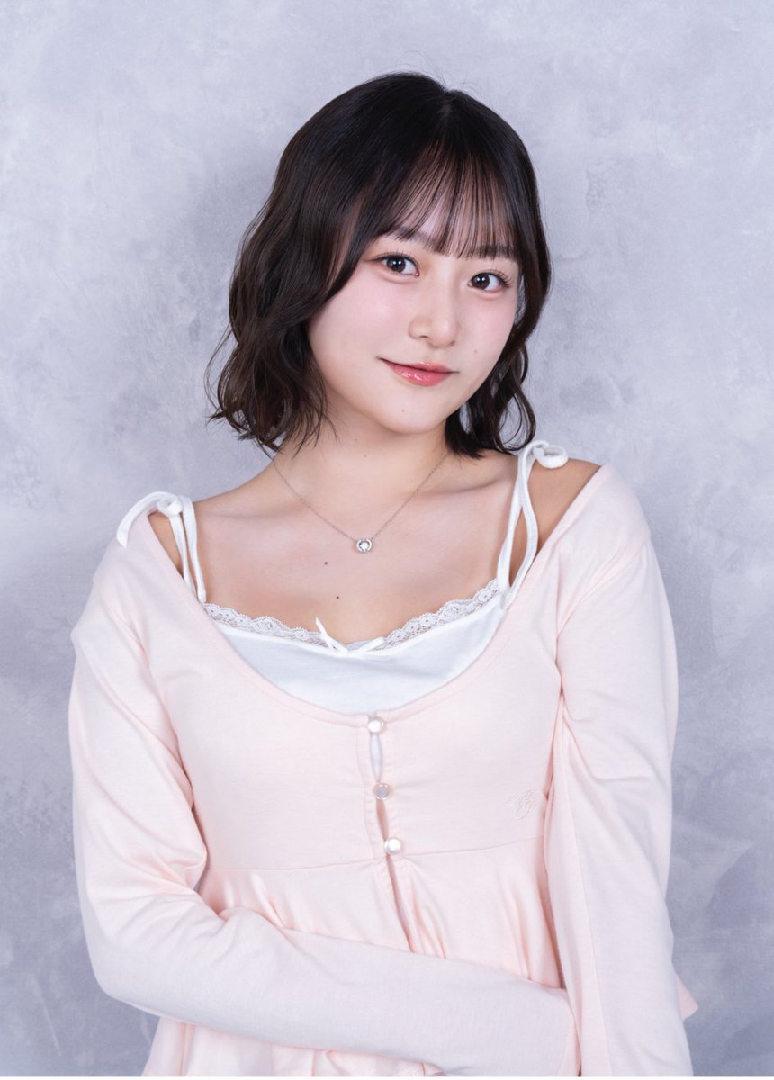 この度、冬から｢MISS MY NOTES｣として活動することになりました🫧

それに従い｢花咲心菜｣から｢愛原心菜（あいはらここな）｣になります！！

皆さんに心の届くようなパフォーマンスを届けられるように頑張るので応援よろしくお願いします𓂃 𓈒𓏸◌
 #愛原心菜
 #ミスマイ