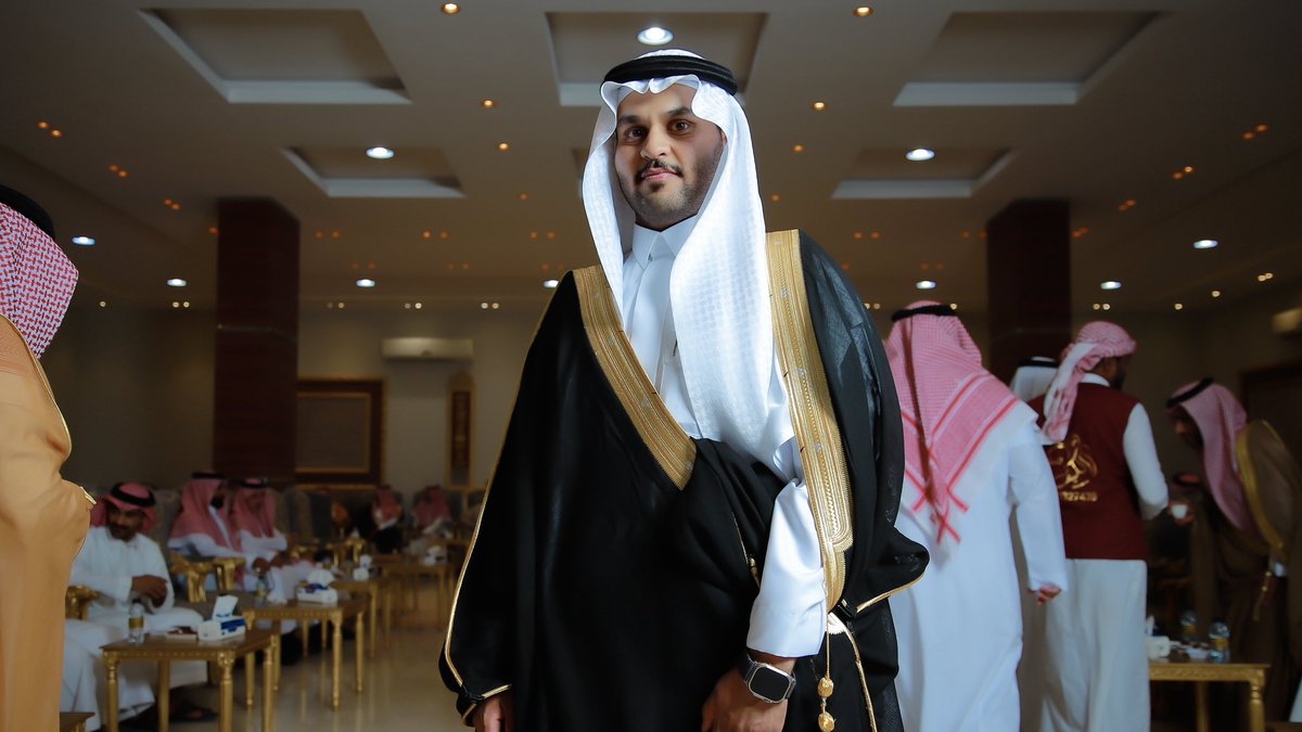 حفل زفاف الشاب / عبدالله بن غازي العتيبي 

بتاريخ 9 / 5 / 1447هـ
بقاعة ليالي نجد للإحتفالات بمحافظة #عفيف 

رابط الحفل - صور 
photos.app.goo.gl/iCffyQPgsRGodr…

تغطية المصور / تركي الكثيري 
للحجز والاستفسار / 0509109566
#مصور_زواجات #مصور #مصور_حفلات #مصور_مناسبات