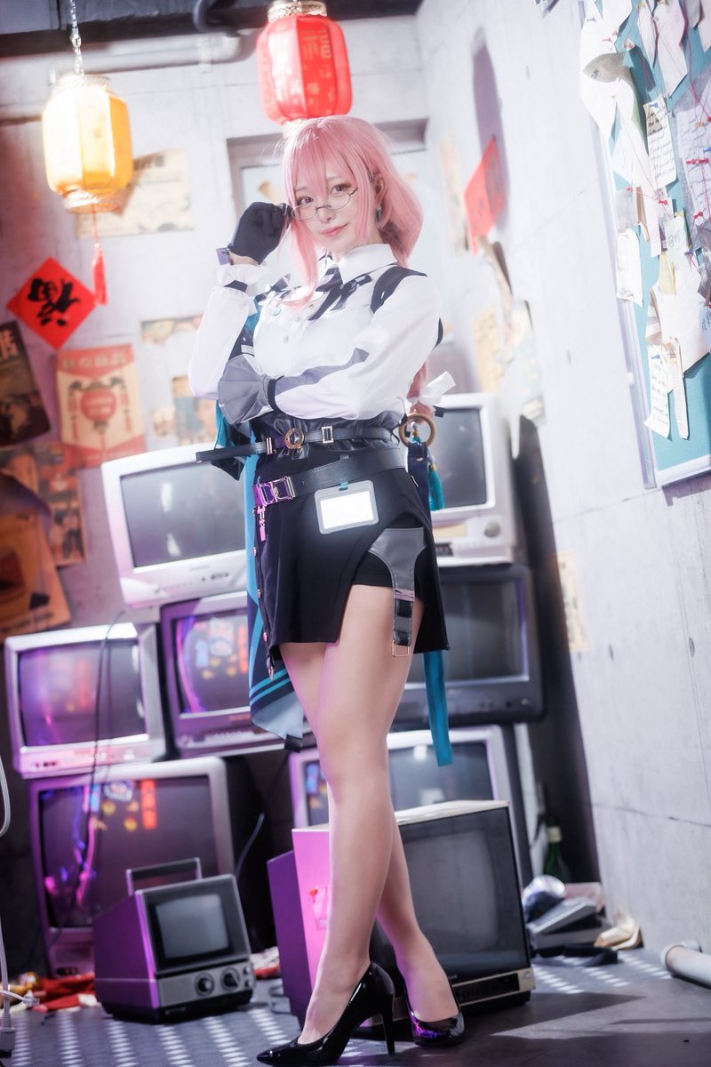 コスプレ
月城柳
  #zzzero